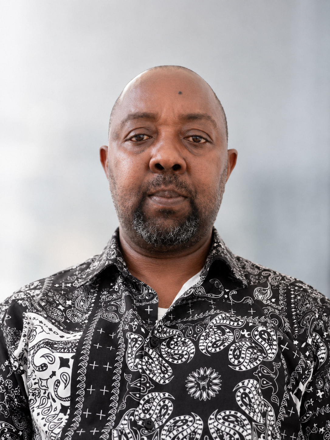 Bernard Akele
